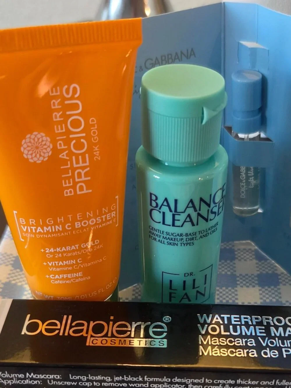 5pc Bundle! Ipsy, Bellapierre, Dolce & Gabbana, Dr Lili Fan